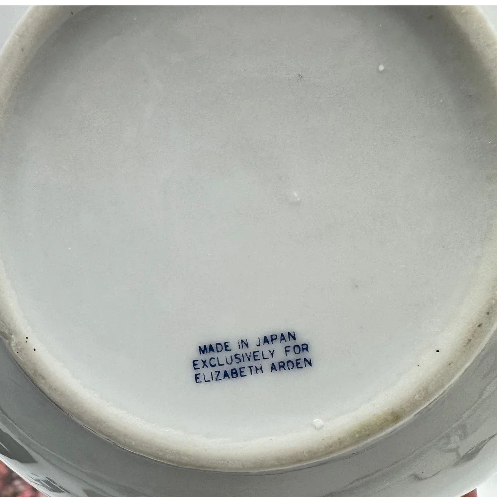 Elizabeth Arden Powder Bowl Memoire Cherie Moon-Dynasty Porcelain Vintage Japan